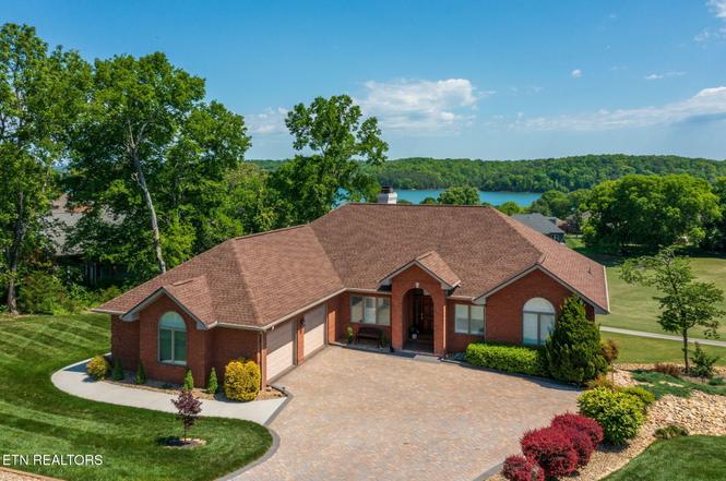 207 Tuhdegwa Ln, Loudon, TN