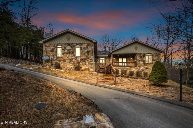 31 Byron Ln, Crossville, TN