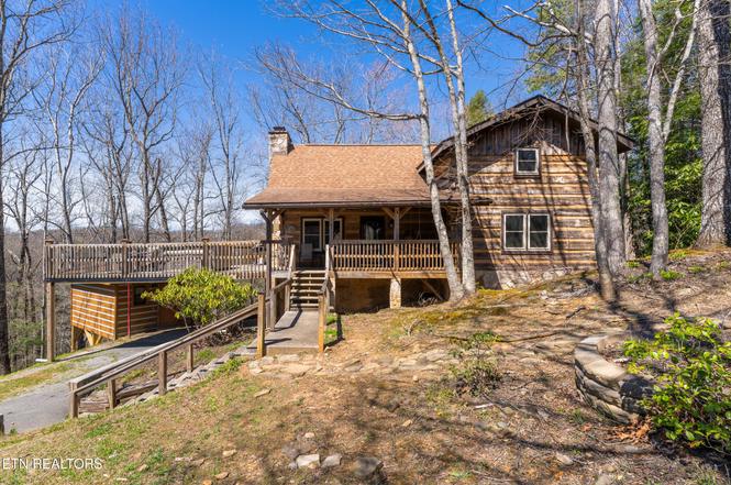 409 Matterhorn Dr, Gatlinburg, TN