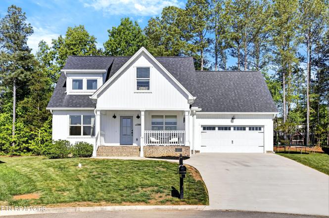 1360 NW Stone Creek Trl, Cleveland, TN