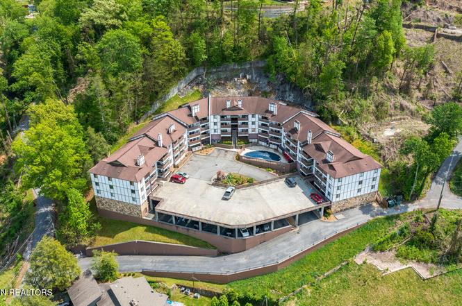 616 Turkey Nest Rd #108, Gatlinburg, TN