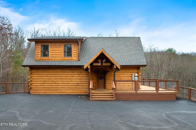 1017 Street Of Dreams, Gatlinburg, TN