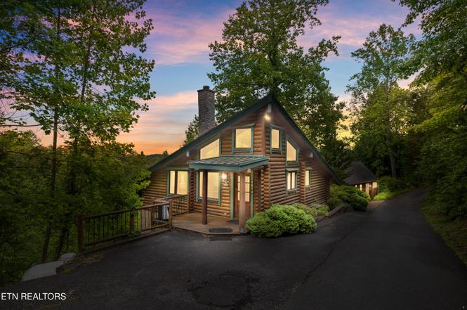 1614 Ridgecrest Dr, Sevierville, TN