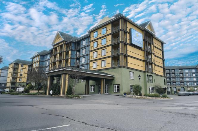 225 Collier Dr #2102, Sevierville, TN