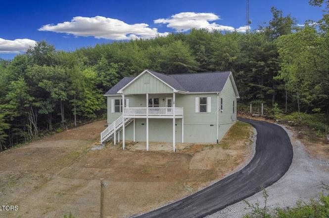 2609 Mountain Blvd, Sevierville, TN
