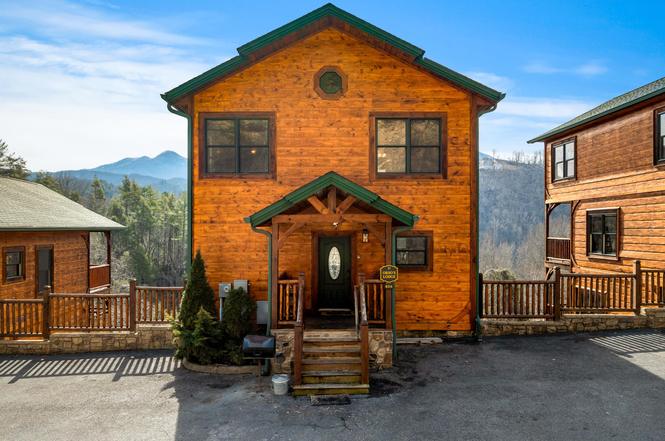 856 Resort Way, Gatlinburg, TN