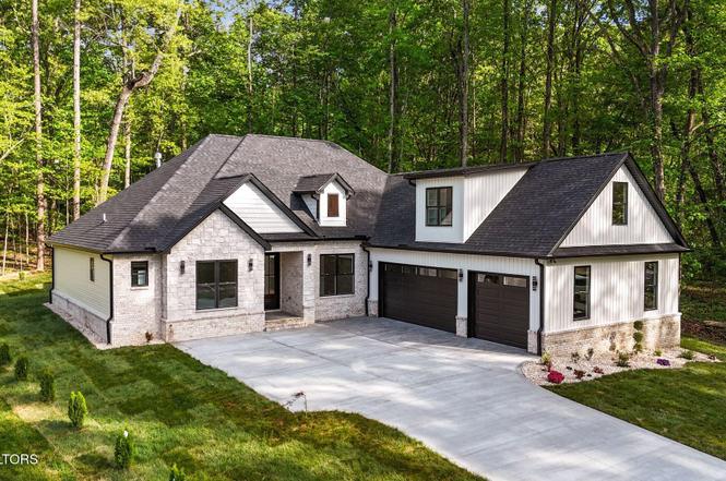 231 Oostanali Way, Loudon, TN