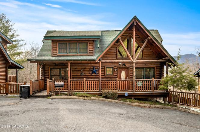 2214 Quiet Valley Way, Sevierville, TN