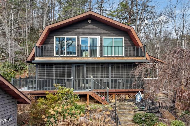 326 Overview Dr, Gatlinburg, TN
