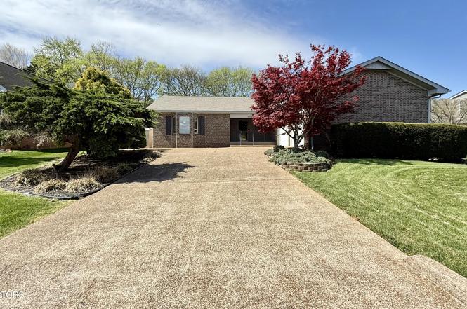 212 Tooweka Ln, Loudon, TN