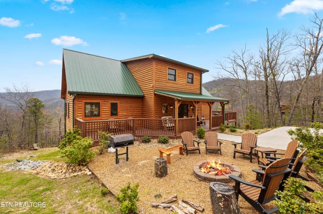 1845 Pinestand Ridge Way, Sevierville, TN