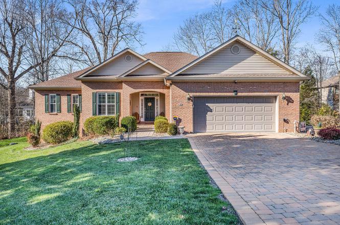 208 Okema Trce, Loudon, TN