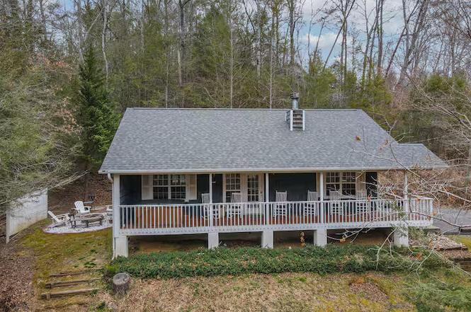 2203 Woodcock Trl, Sevierville, TN