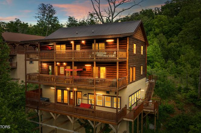 2864 Owens Rdg Way, Sevierville, TN