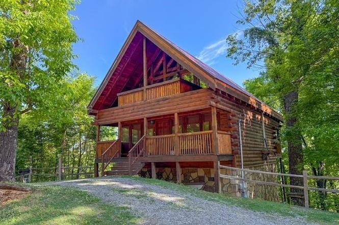 1816 N Dogwood Ln, Sevierville, TN