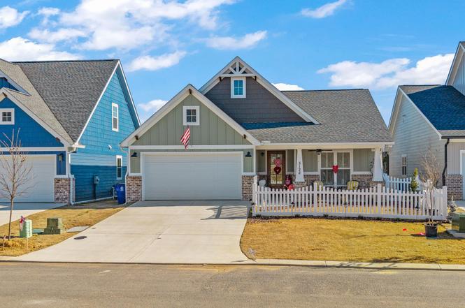 5122 NW Ella Ln, Cleveland, TN