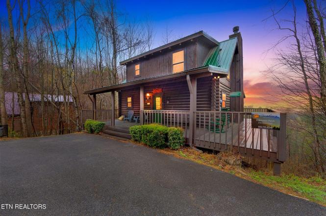 2134 Walnut Ct, Sevierville, TN