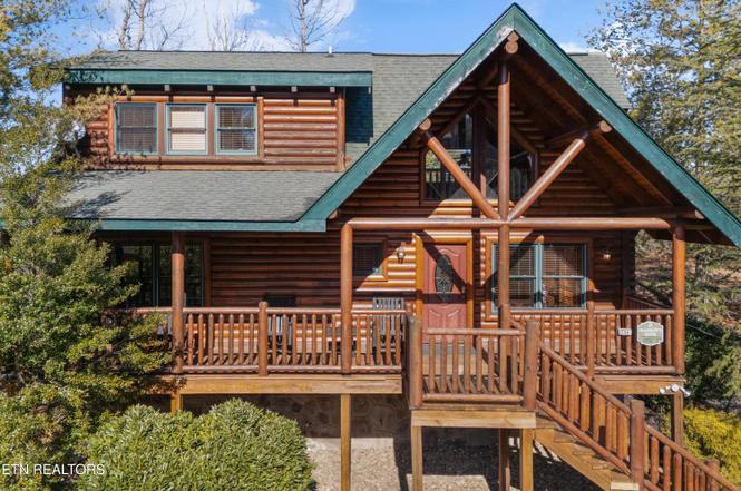 1679 Mountain Lodge Way, Pigeon Forge, TN
