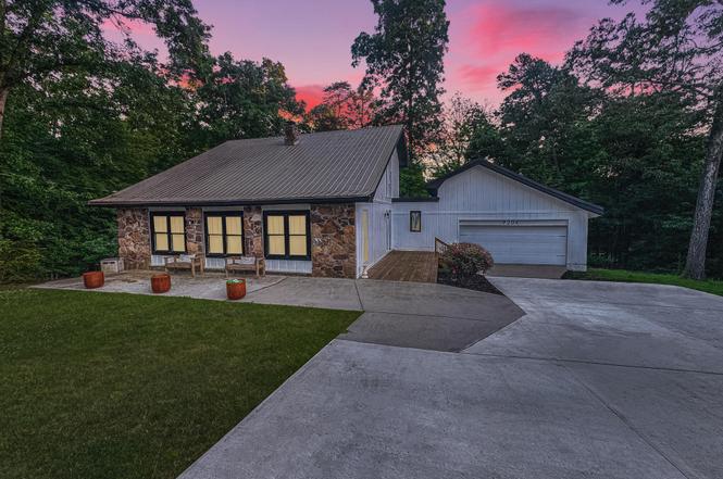 9204 Pine Ridge Rd, Ooltewah, TN