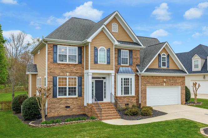 943 Cattails Dr, Ooltewah, TN