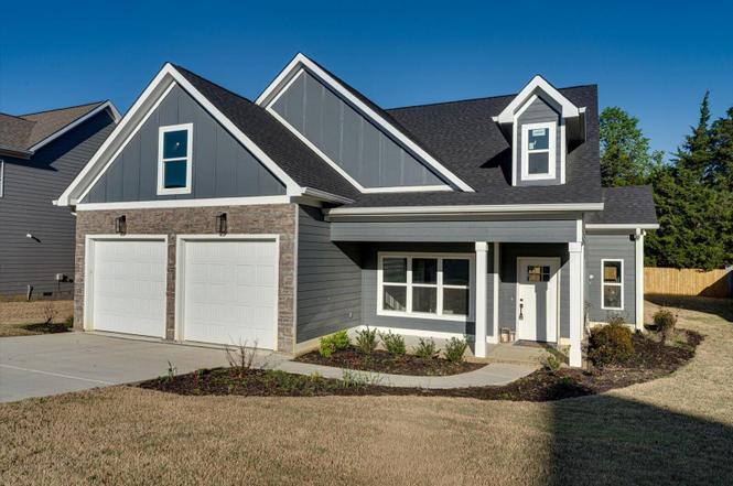 8886 Silver Maple Dr, Ooltewah, TN