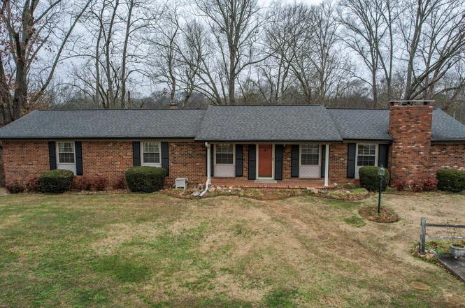 2475 Villa Dr NW, Cleveland, TN