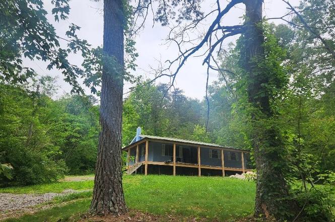 47 Blue Berry Dr, Pikeville, TN