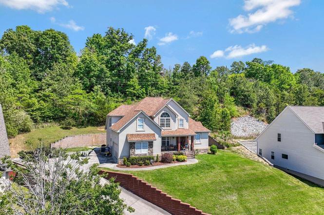 7321 Majestic Hill Dr, Chattanooga, TN