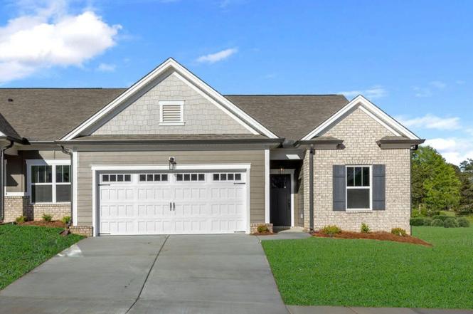 1611 Whisper Winds Ln #39, Ooltewah, TN