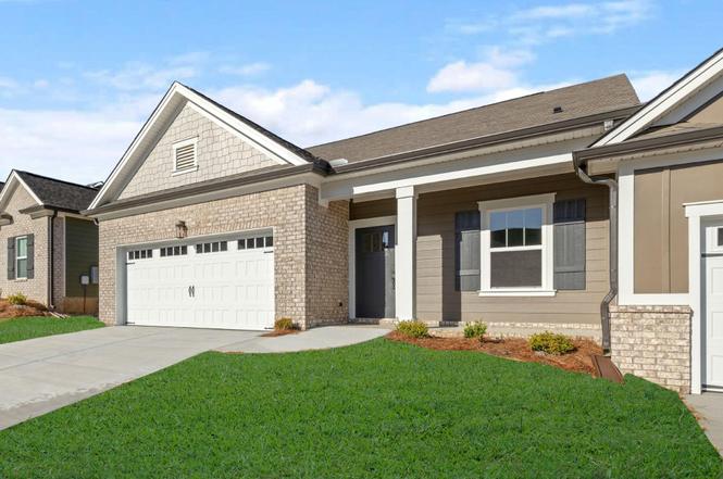 1579 Whisper Winds Ln #41, Ooltewah, TN