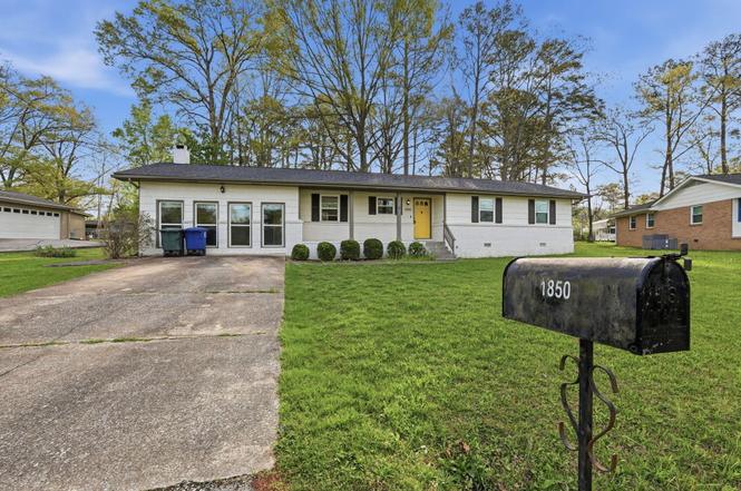 1850 Lela Ln, Chattanooga, TN