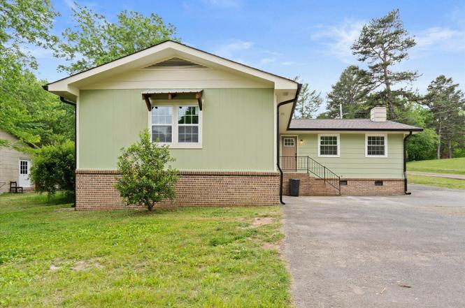 9422 E Brainerd Rd, Chattanooga, TN