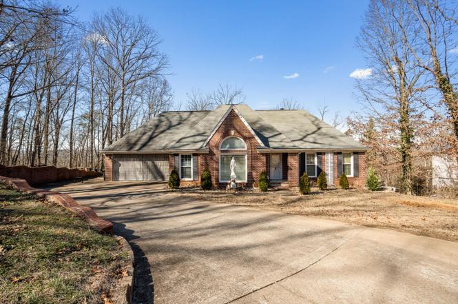 1651 Flagstone Pt NW, Cleveland, TN