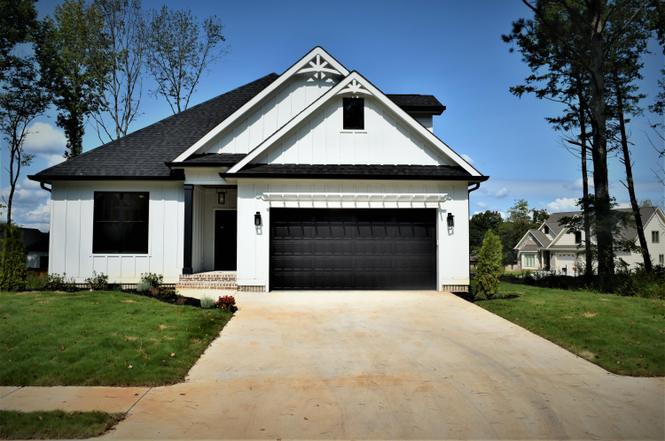 5032 Lakeside Ln NE #50, Cleveland, TN