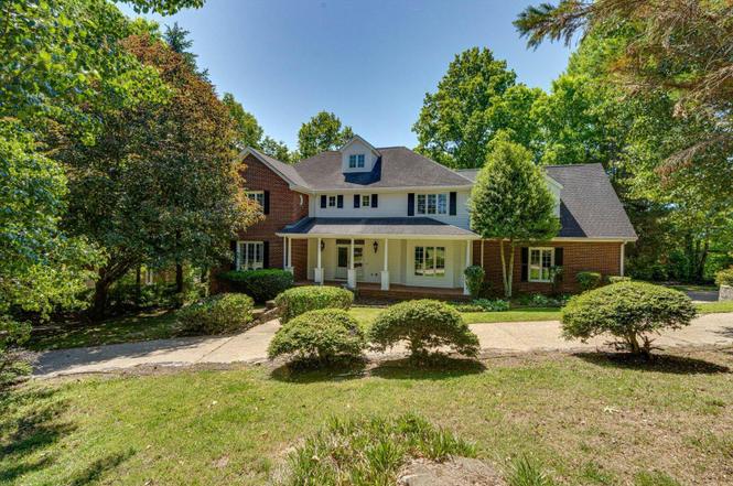 9228 Rocky Cove Dr, Chattanooga, TN
