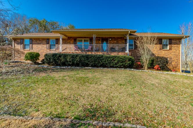 10245 Snow Hill Rd, Ooltewah, TN