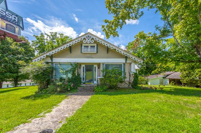 9514 E Brainerd Rd, Chattanooga, TN