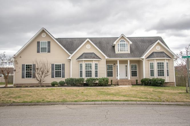 8492 Refuge Ln, Ooltewah, TN