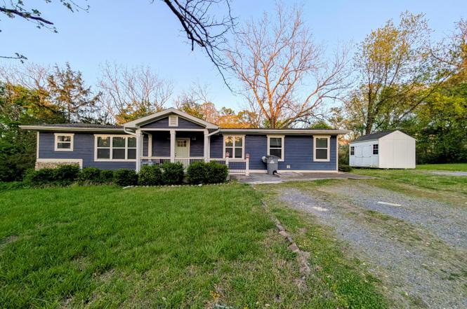 4822 Blue Bell Ave, Ooltewah, TN