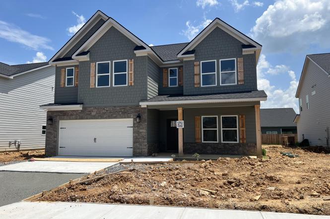 8272 Shrewsbury Ln #25, Ooltewah, TN