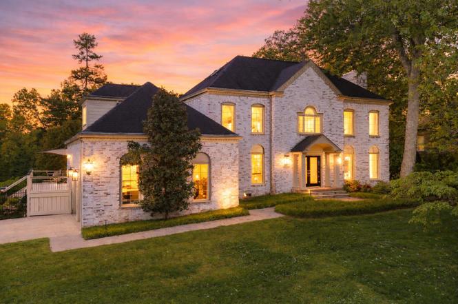9216 Windstone Dr, Ooltewah, TN