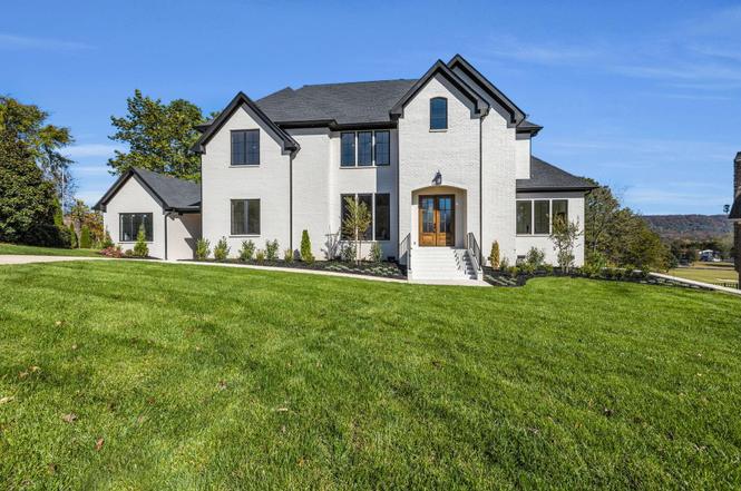 7878 Lexsaturno Ln, Ooltewah, TN