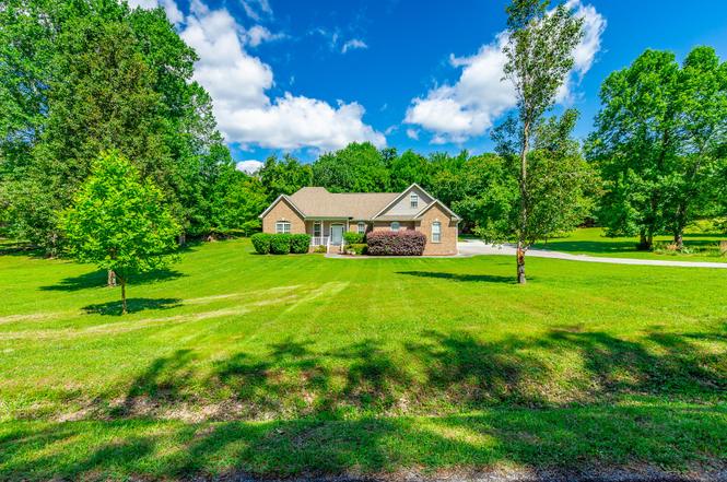 9923 Sims Harris Rd, Ooltewah, TN