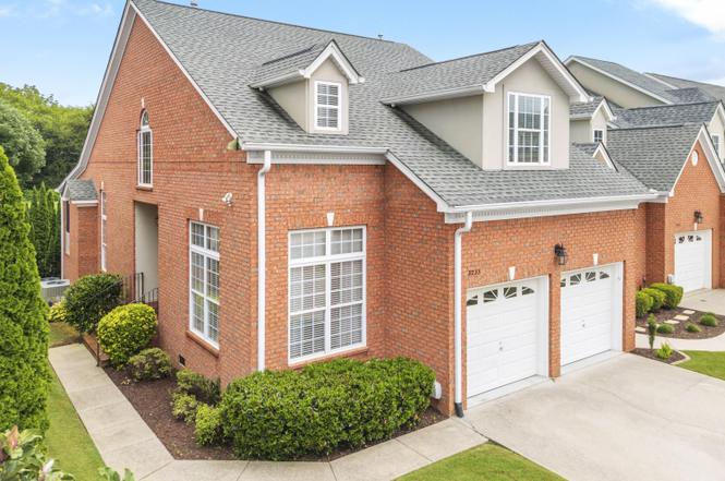 8233 Double Eagle Ct, Ooltewah, TN