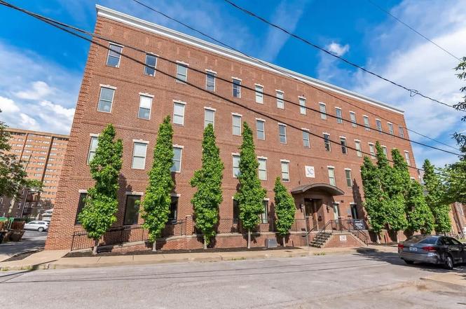 210 N 30th Ave, Nashville, TN