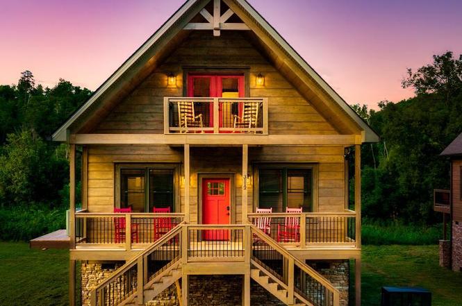 3112 Cherokee Valley Dr, Pigeon Forge, TN