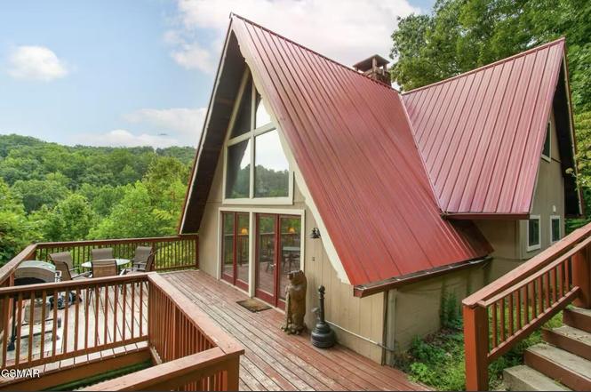 1125 Lower Alpine Way, Gatlinburg, TN