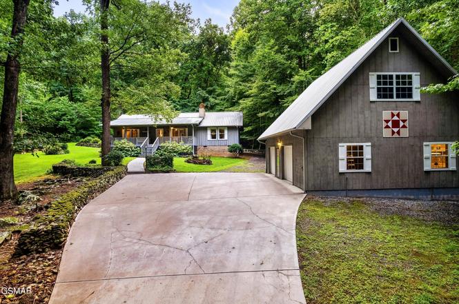 3480 Sugar Camp Cir, Sevierville, TN