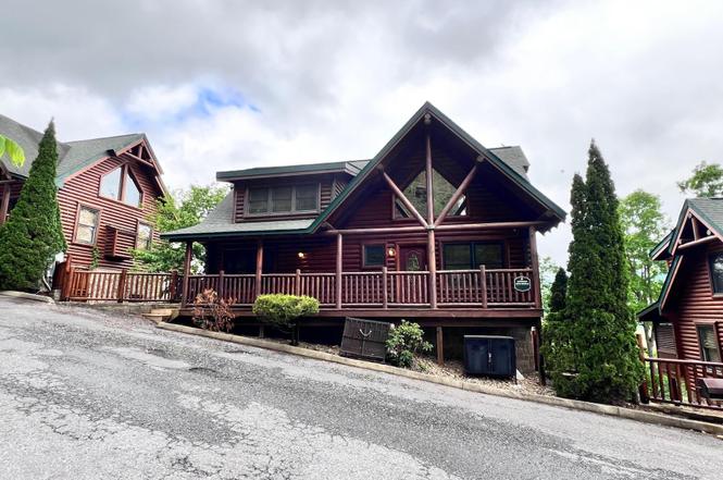 1726 Summit View Way, Sevierville, TN