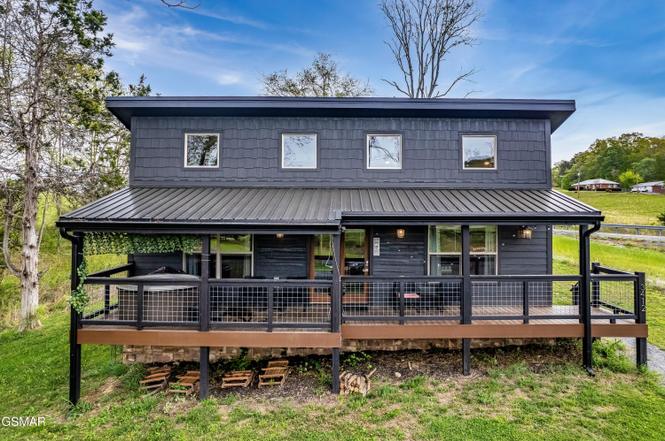 3412 Worth Rd, Sevierville, TN